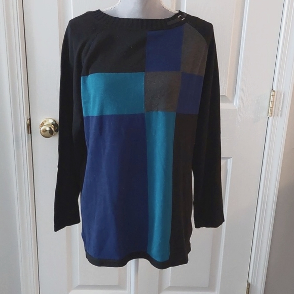 3/$30 NWOT Karen Scott colorblock cotton/rayon knit top, blue/black, Size M